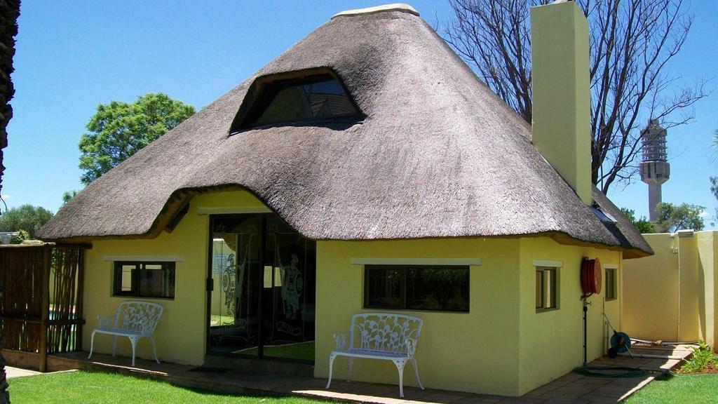 Kimberley Manor Guesthouse Exterior foto
